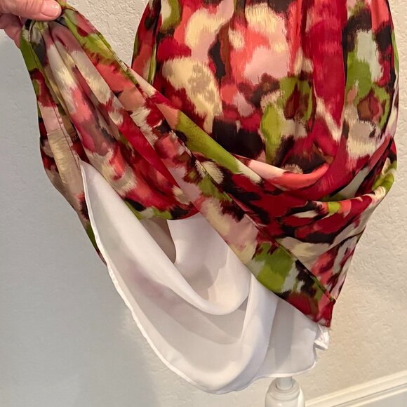 Ann Taylor LOFT Flowy Dress with Ruffle Collar - Picture 3 of 12